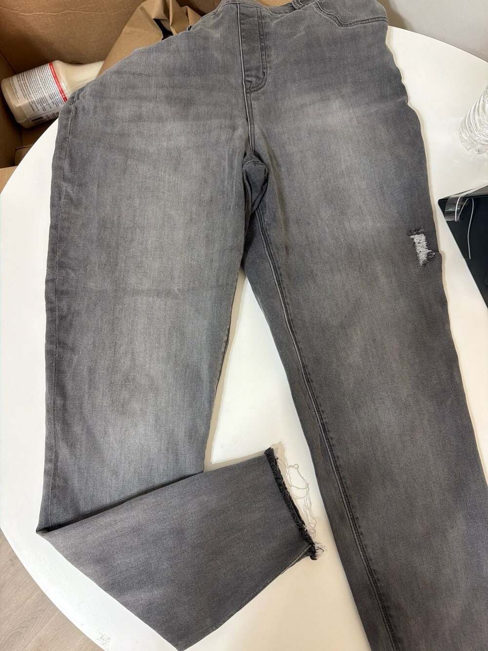Spanx distressed skinny jeans in vintage gray - Picture 3 of 8